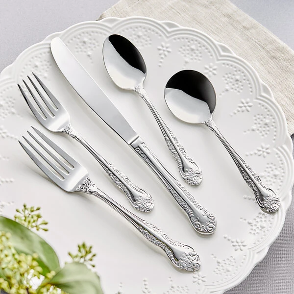 Acopa Capulet 18/0 Stainless Steel Heavy Weight Flatware 5-Piece Set - Sample
