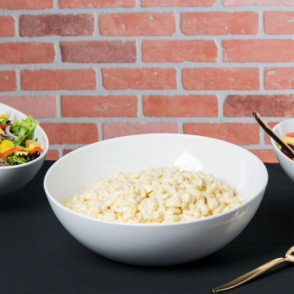 TableCraft M4094WH Sierra 5 Qt. White Extra Large Round Melamine Bowl