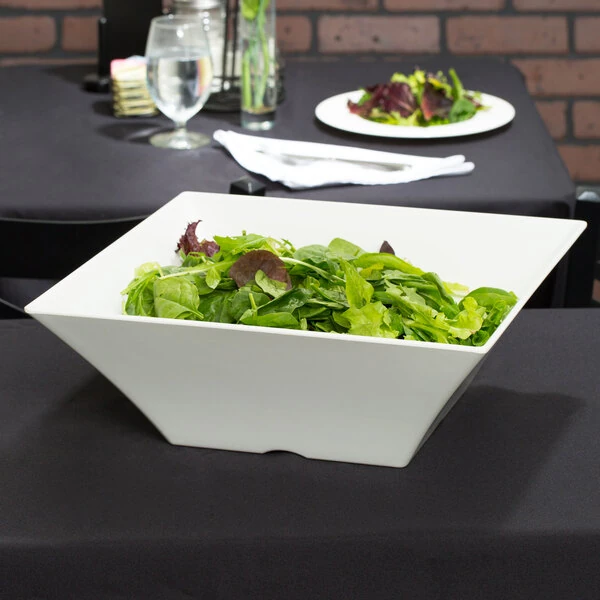 TableCraft MB166 Frostone 13.3 Qt. White Square Melamine Bowl