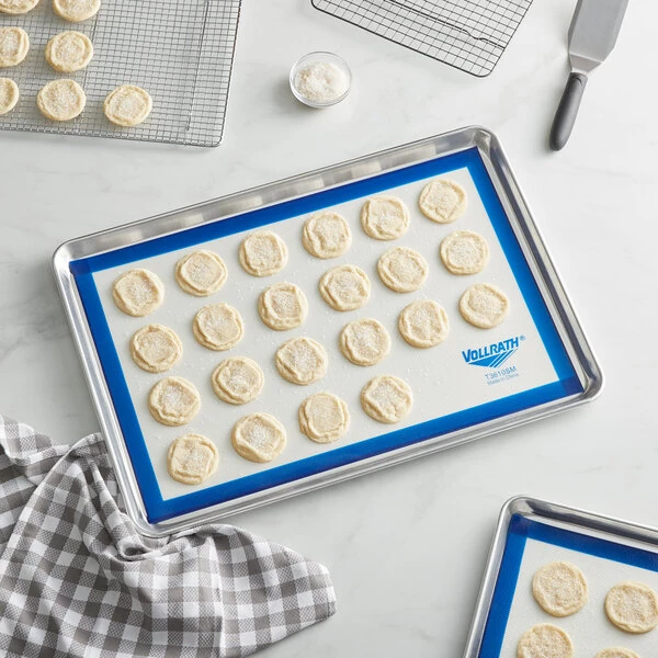 Vollrath T3610SM 23 5/8" x 15 3/4" Full Size Blue Silicone Non-Stick Baking Mat