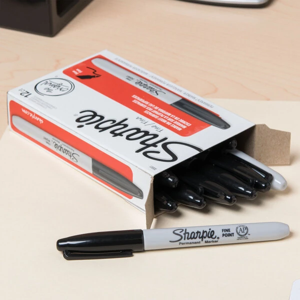Sharpie 30001 Black Fine Point Permanent Marker - 12/Pack