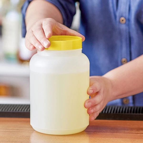 Choice 2 Qt. Backup Container with Yellow Cap