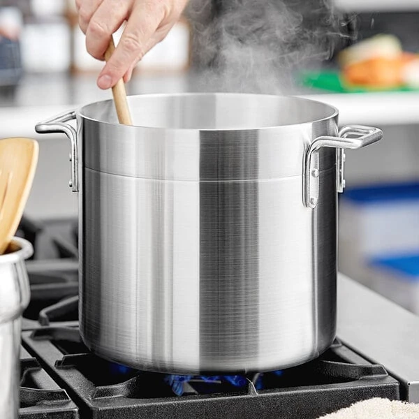 Choice 12 Qt. Standard Weight Aluminum Stock Pot