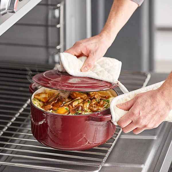 Valor 4 Qt. Merlot Enameled Cast Iron Dutch Oven