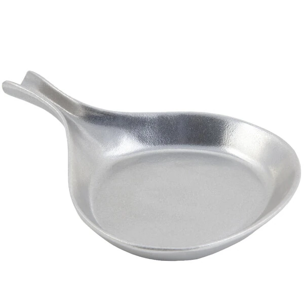 Fry Pan Servers