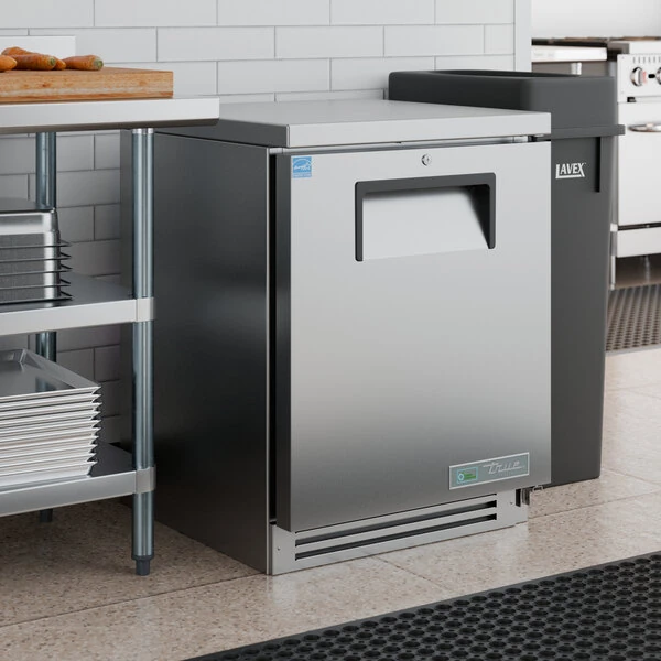 True TUC-24F-HC 24" Undercounter Freezer