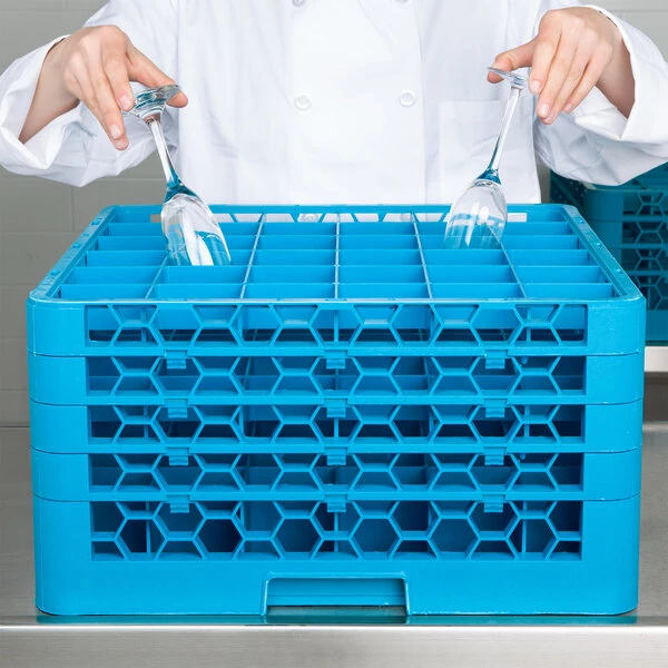 Carlisle RG36-414 OptiClean 36 Compartment Glass Rack with 4 Extenders