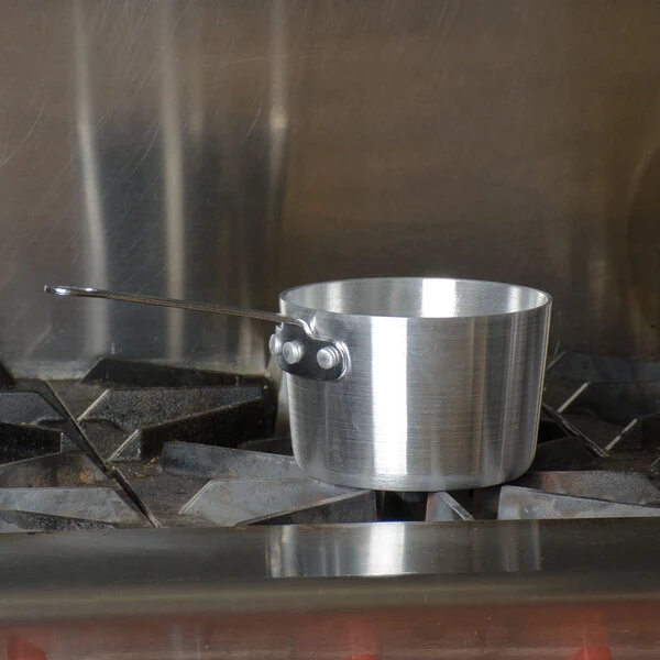 Vollrath 7341 Arkadia 1.5 Qt. Tapered Aluminum Sauce Pan
