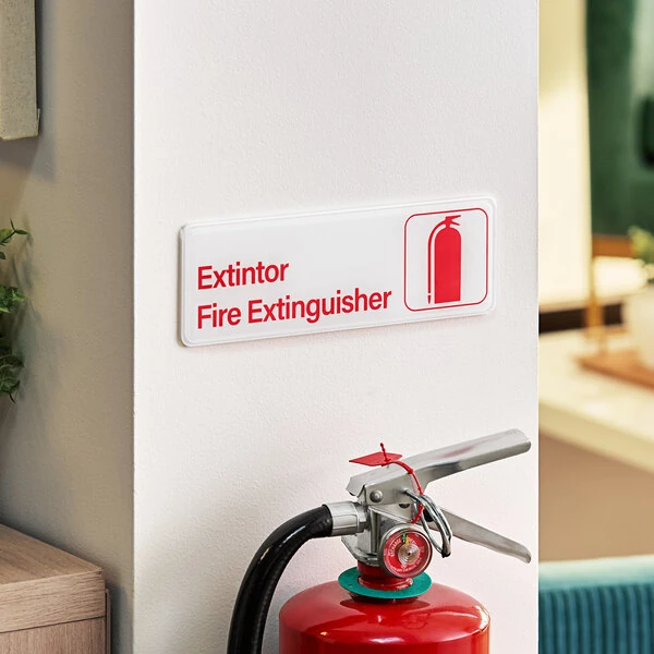 Lavex 9" x 3" Red and White "Extintor / Fire Extinguisher" Sign