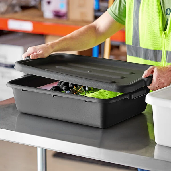 Boxes with Lids Lug / Tote Boxes