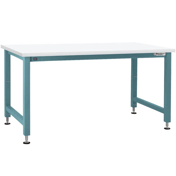 Adjustable Height Industrial Workbenches