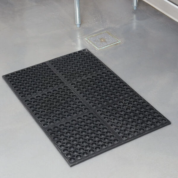 Cactus Mat 3525-C4 VIP TuffDek 3' x 2' Black Heavy-Duty Rubber Anti-Fatigue Floor Mat - 3/4" Thick