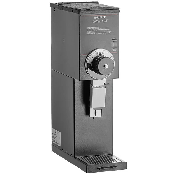 Scratch and Dent Bunn 22102.0000 G2 HD 2 lb. Black Bulk Coffee Grinder