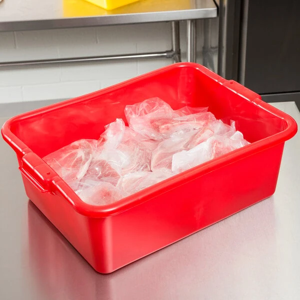 Vollrath 20" x 15" x 7" Traex® Color-Mate™ Red Bus Tub / Food Storage Box 1527-C02 - 6/Case