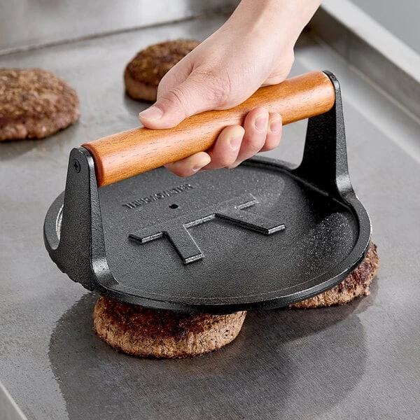 Outset® 8" Cast Iron Flat Grill Press Q112