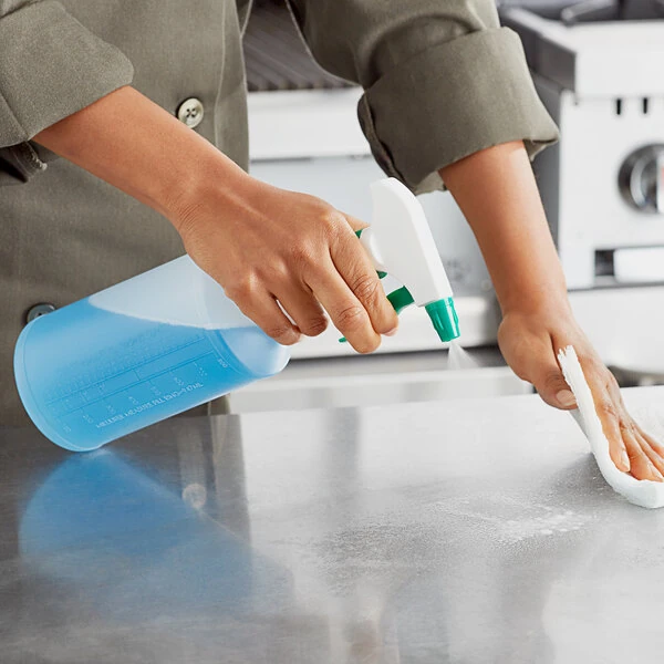 Lavex 32 oz. Plastic Bottle with Green Spray Trigger - 12/Case