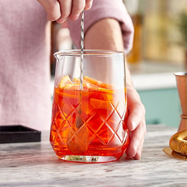 Acopa 25 oz. Bold Diamond Cut Cocktail Stirring / Mixing Glass