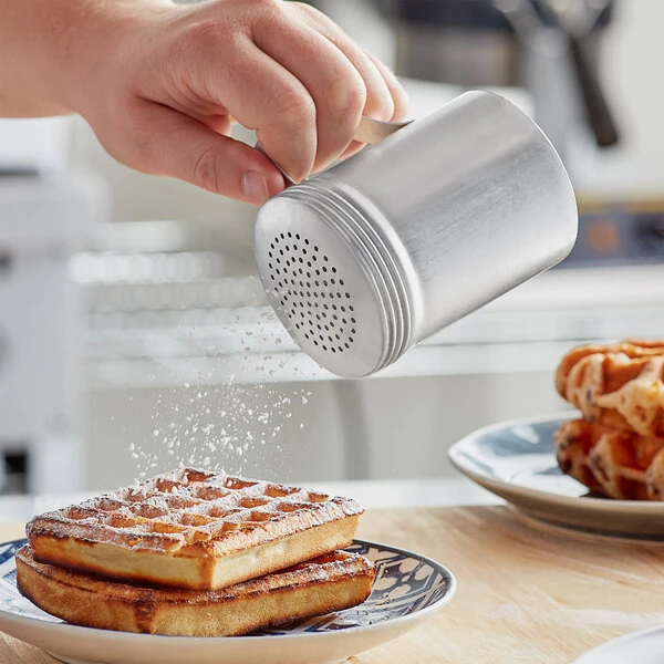 Choice 10 oz. Aluminum Shaker / Dredge with Handle