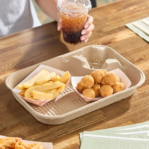 Choice Pulp Fiber 8-32 oz. 1 Cup Carrier with Tray - 200/Case