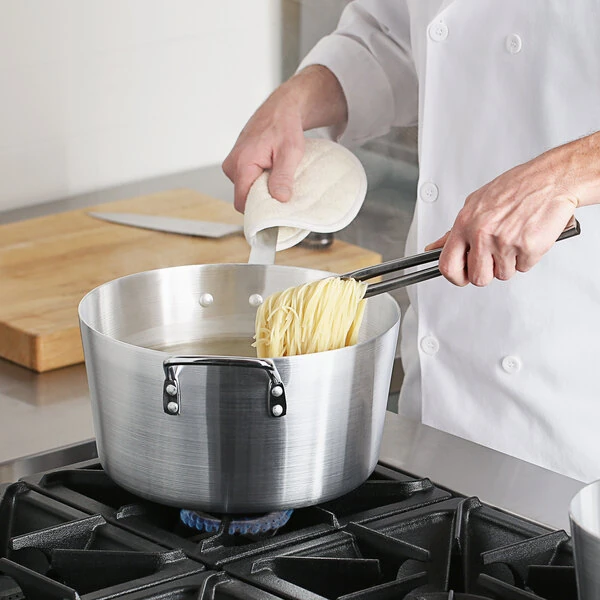Choice 10 Qt. Tapered Aluminum Sauce Pan