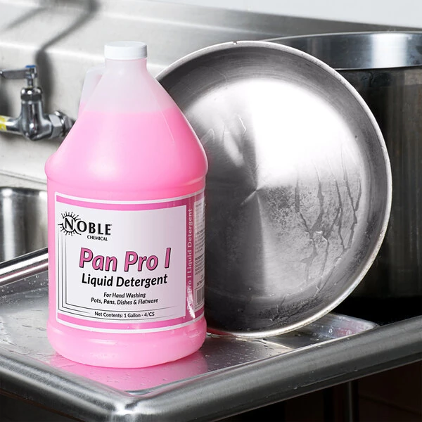 Noble Pan Pro I 1 gallon / 128 oz. Concentrated Pot & Pan Soap - 4/Case
