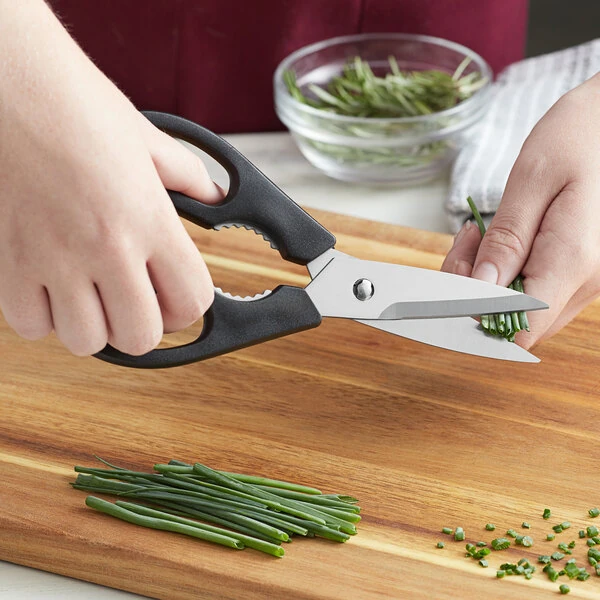 Mercer Culinary M33042P 3 3/4" Stainless Steel Multi-Purpose Shears with Polypropylene Handle