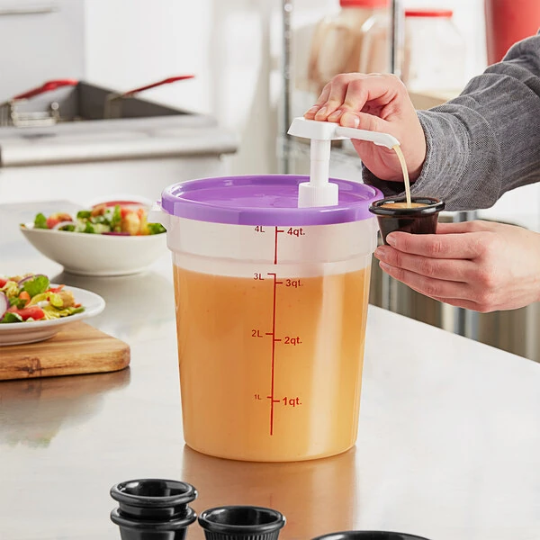 Choice Condiment Pump Kit with 1 oz. Pump and 4 Qt. Round Translucent Container with Purple Lid