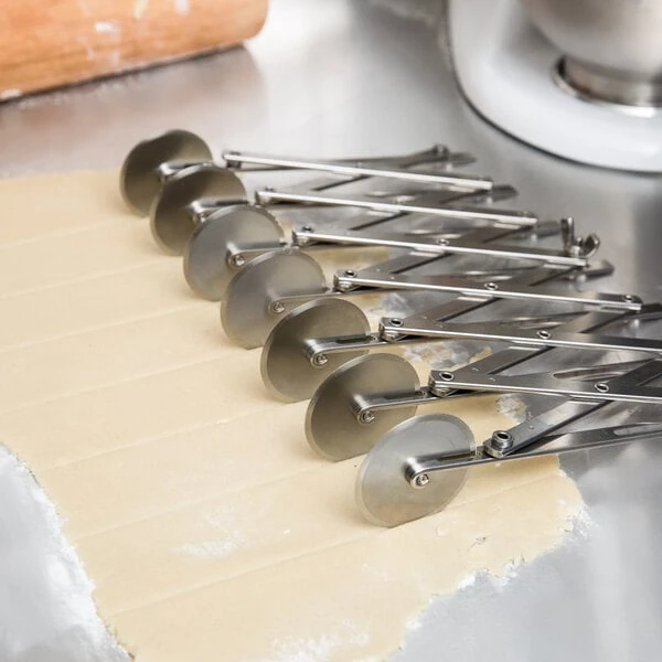 Ateco 13957 7 Wheel Stainless Steel Pastry Cutter