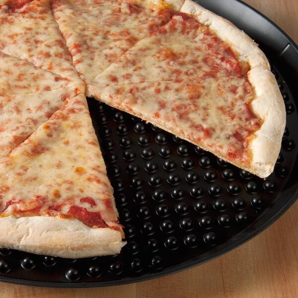 HS Inc. HS1030 11" Charcoal Polypropylene Pizza Pleezer Pizza Tray - 12/Case