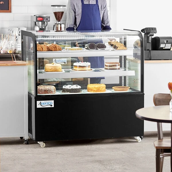 Avantco BC-48-HC 48" Curved Glass Black Refrigerated Bakery Display Case