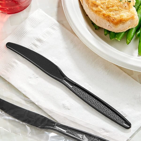 Choice Black Extra Heavy Weight Wrapped Polystyrene Plastic Knife - 1,000/Case