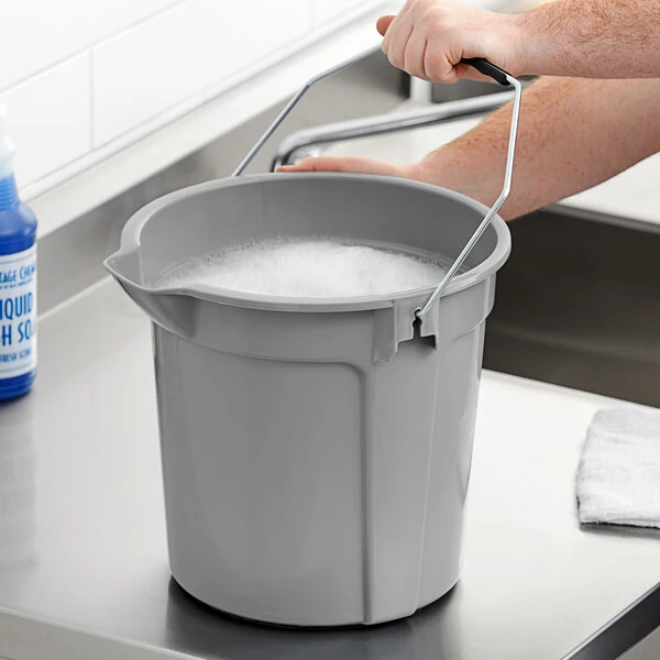 Lavex 10 Qt. Gray Round Bucket
