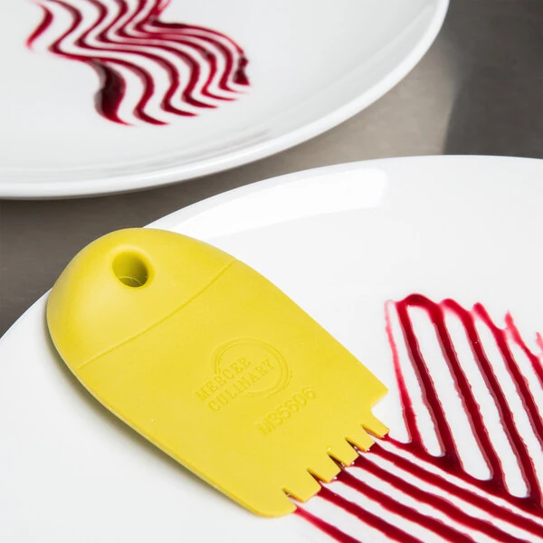 Mercer Culinary M35606 3mm Graduated Lancet Arch Silicone Wedge Plating Tool