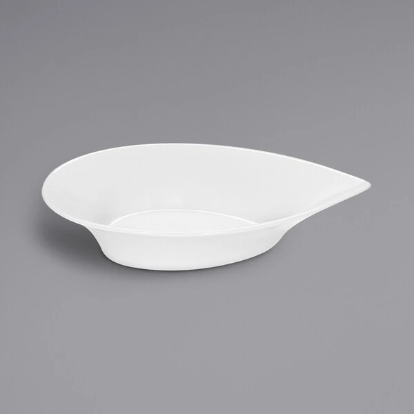 Bauscher Avantgarde from BauscherHepp 14.54 oz. Bright White Teardrop Porcelain Sauce Boat - 24/Case