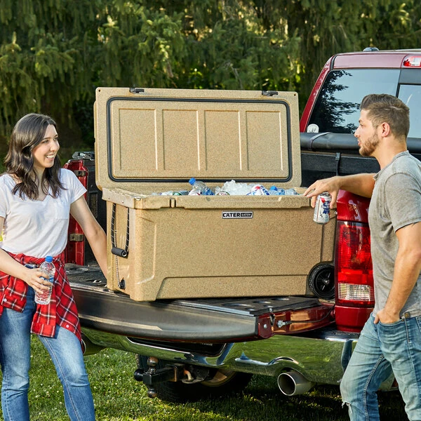 CaterGator CG100SPBW Beige 110 Qt. Mobile Rotomolded Outdoor Cooler / Ice Chest