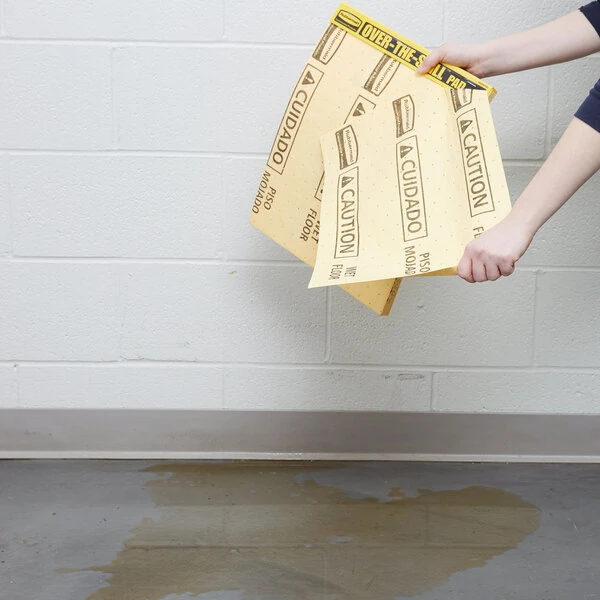 Rubbermaid® FG425400YEL Over-The-Spill 16" x 12 5/8" Yellow Medium Absorbent Pad Tablet with 22 Pads