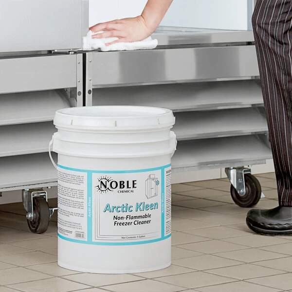 Noble 5 Gallon / 640 oz. Arctic Kleen Ready-to-Use Freezer Cleaner