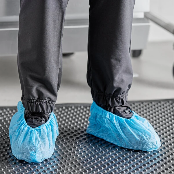 Choice Blue Polypropylene Shoe Cover with Anti-Skid Bottom - Large - 1,000/Case