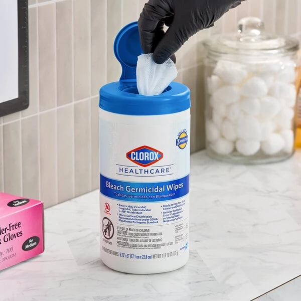 Clorox Healthcare CLO35309CT 70-Count Bleach Germicidal Wipes - 6/Case
