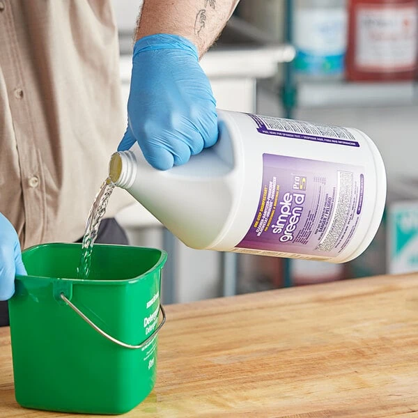 Simple Green D Pro 5 3410000430501 1 Gallon Concentrated Disinfectant Cleaner - 4/Case