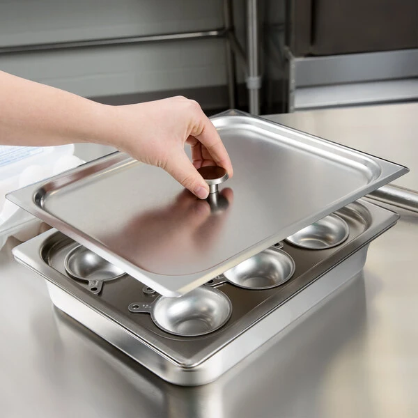 Vollrath 75071 Flat Cover for 75070 Half Size Egg Poacher with Knob / Juice Glass Holder