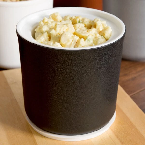 Carlisle CM103003 Black 2 Qt. Coldmaster Cold Crock