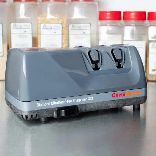 Edgecraft Chef's Choice 323 Diamond Hone Electric Two Stage Professional Knife Sharpener - 120V
