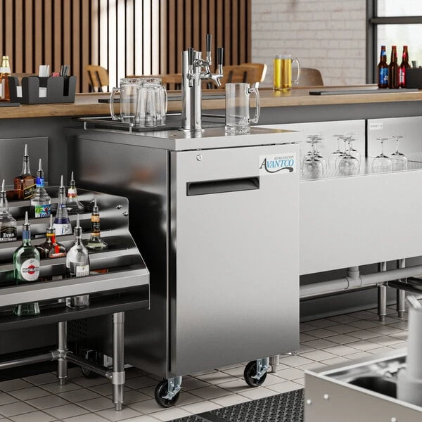 Avantco UDD-1-HC-S Triple Tap Kegerator Beer Dispenser - Stainless Steel, (1) 1/2 Keg Capacity