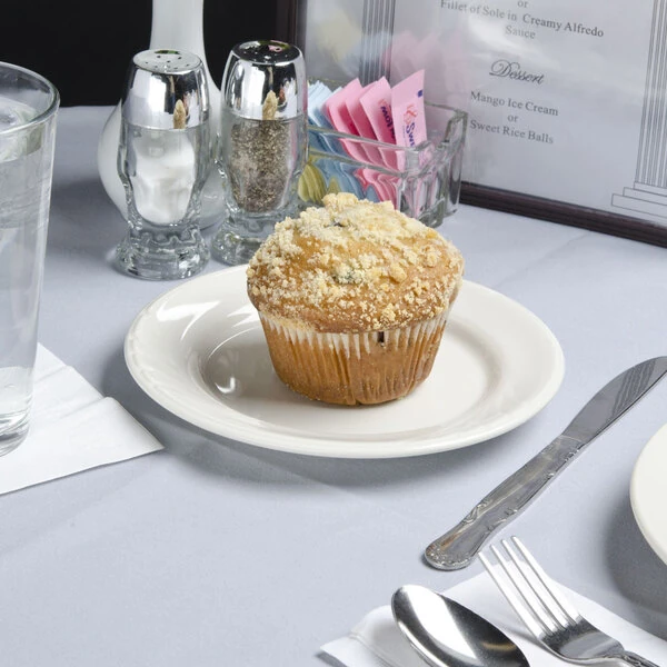 Tuxton Monterey Embossed Ivory (American White) China Dinnerware