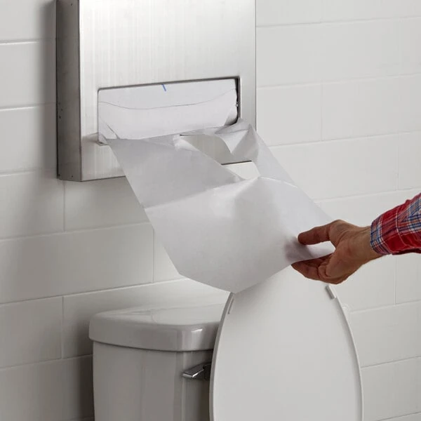 Lavex Half Fold Paper Toilet Seat Cover - 250/Pack