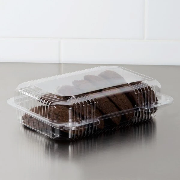 Dart C32UT1 StayLock® 9 3/8" x 6 3/4" x 2 5/8" Clear Hinged Plastic Medium Dome Oblong Container - 250/Case
