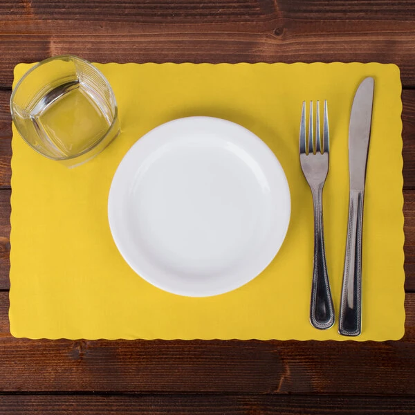 Hoffmaster 310553 10" x 14" Yellow Colored Paper Placemat with Scalloped Edge - 1,000/Case