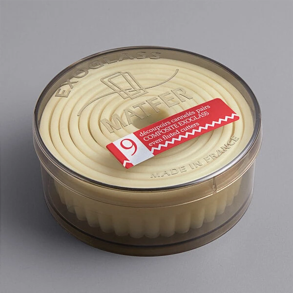 Matfer Bourgeat 150101 9-Piece Exoglass Round Non-Stick Fluted Pastry Cutter Set
