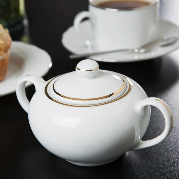 10 Strawberry Street GL0018 8 oz. Gold Line Porcelain Covered Sugar Bowl - 6/Case